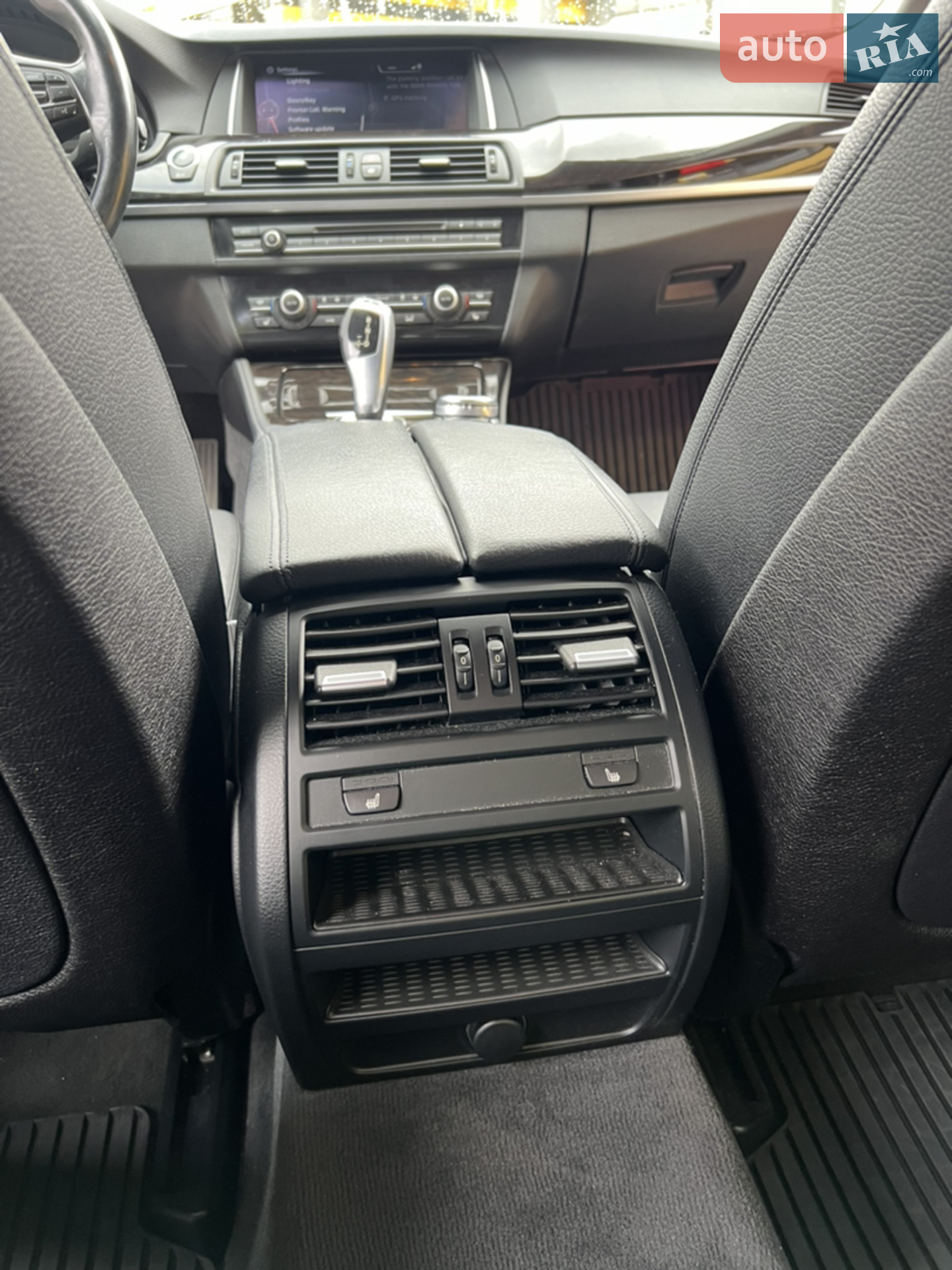 2015 BMW 5er - мініатюра 23