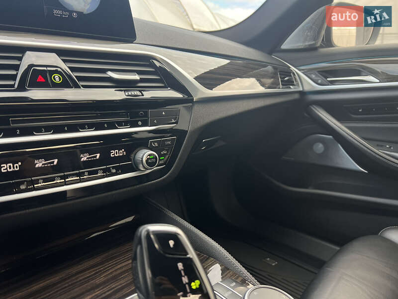 Седан BMW 5 Series 2017 в Иршаве фото 20 Седан BMW 5 Series 2017 в Иршаве