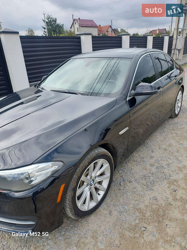 Седан BMW 5 Series 2014 в Львове