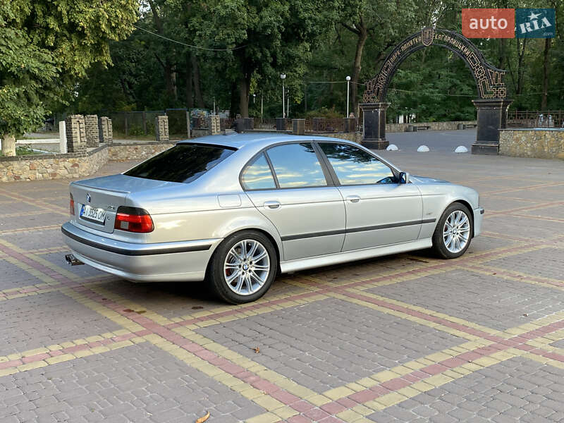 Седан BMW 5 Series 1998 в Кагарлику