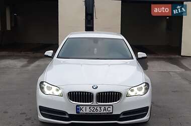 Седан BMW 5 Series 2016 в Сквире