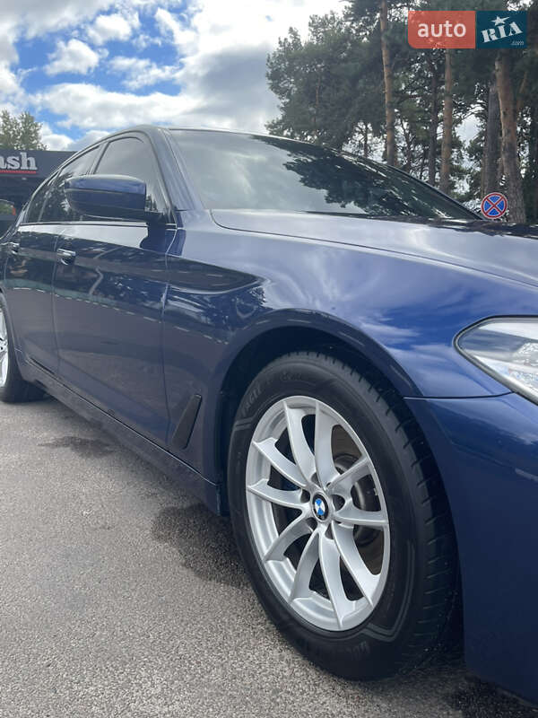 Седан BMW 5 Series 2016 в Житомире