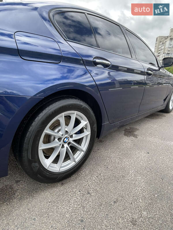Седан BMW 5 Series 2016 в Житомире