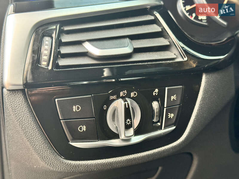 Седан BMW 5 Series 2016 в Житомире