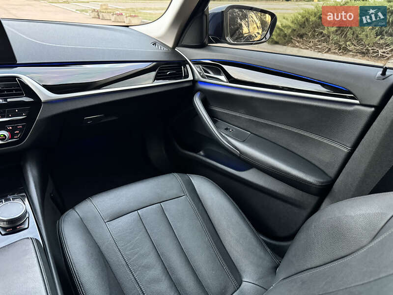 Седан BMW 5 Series 2016 в Житомире