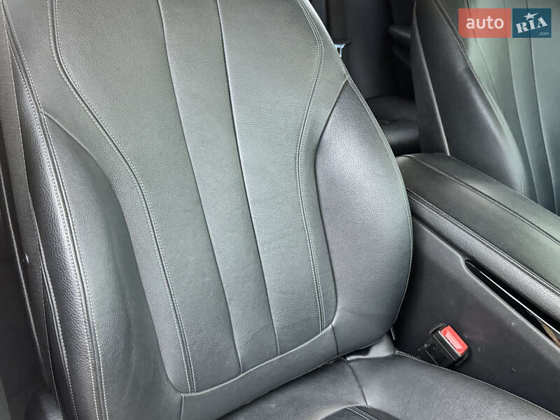 Седан BMW 5 Series 2016 в Житомире