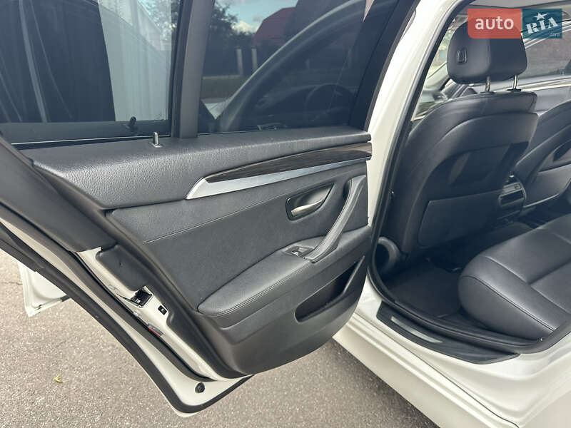 Седан BMW 5 Series 2016 в Виннице фото 55 Седан BMW 5 Series 2016 в Виннице