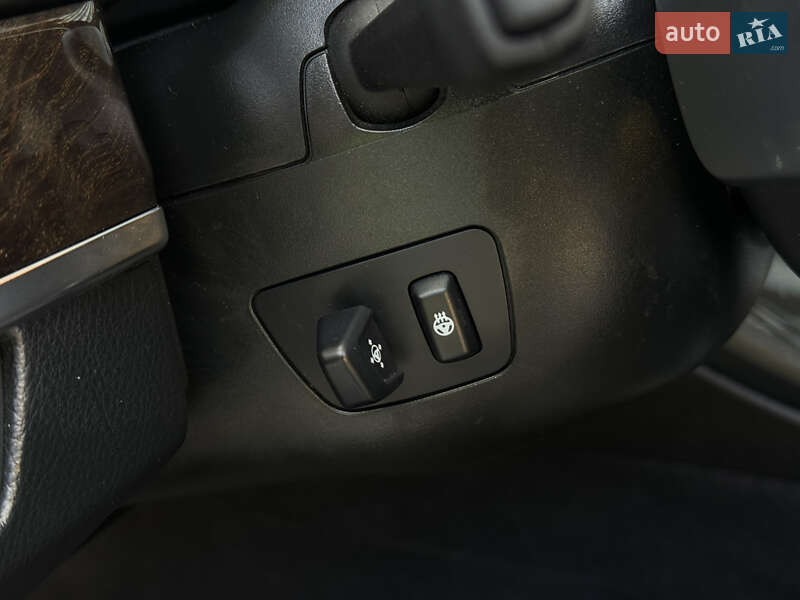 Седан BMW 5 Series 2014 в Днепре