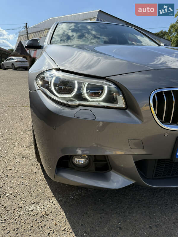 Седан BMW 5 Series 2016 в Черновцах