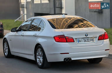 Седан BMW 5 Series 2010 в 