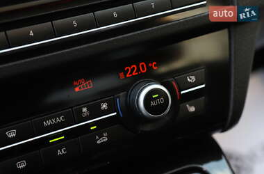Седан BMW 5 Series 2013 в 