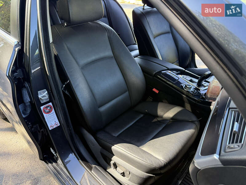 Седан BMW 5 Series 2011 в Ковелі