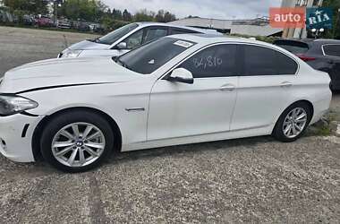 Седан BMW 5 Series 2016 в Львові