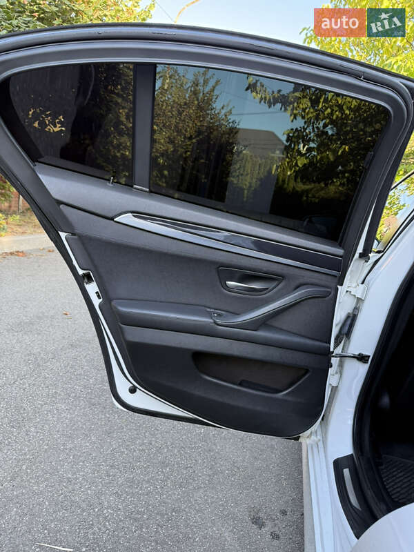 Седан BMW 5 Series 2012 в Києві