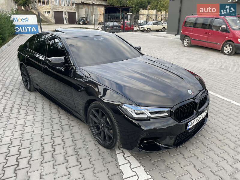 Седан BMW 5 Series 2018 в Виннице