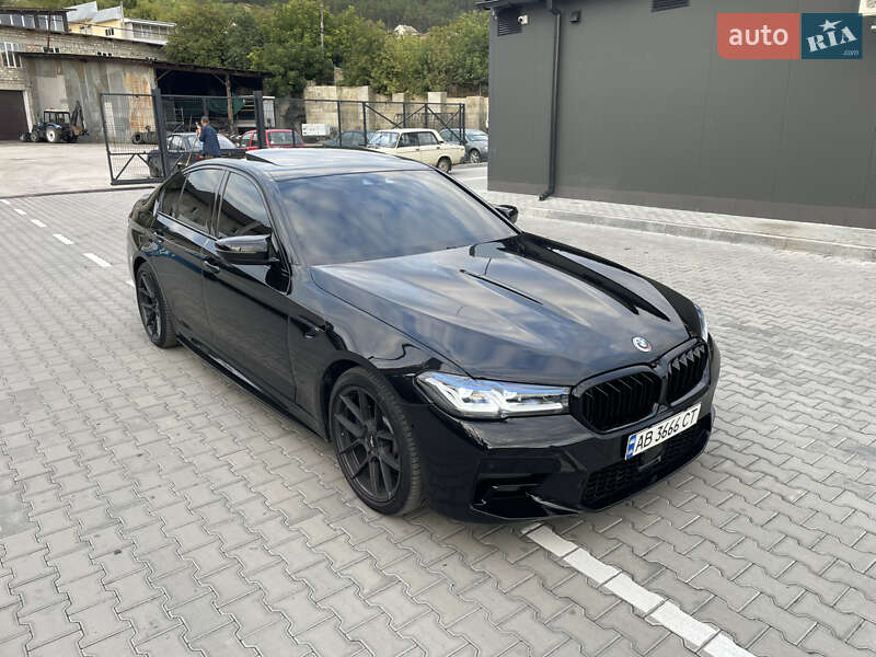 Седан BMW 5 Series 2018 в Виннице