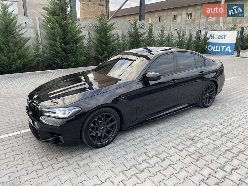 Седан BMW 5 Series 2018 в Виннице