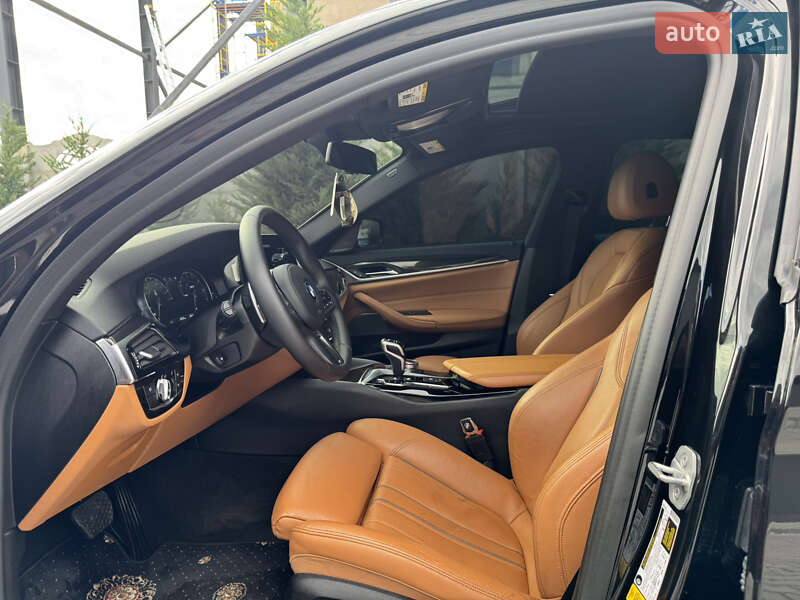 Седан BMW 5 Series 2018 в Виннице