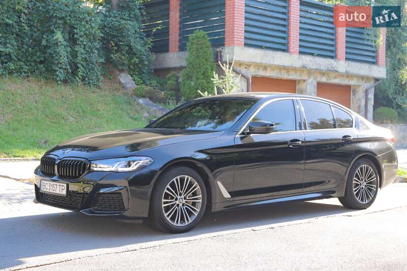 Седан BMW 5 Series 2019 в Львове