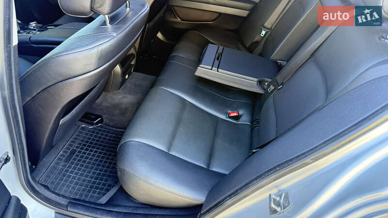 Седан BMW 5 Series 2011 в Києві