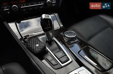 Седан BMW 5 Series 2015 в 