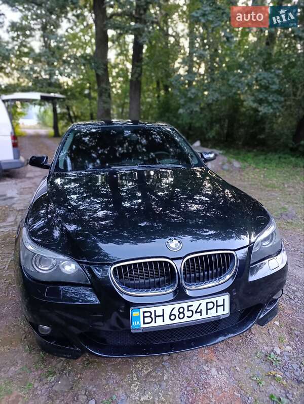 BMW 5 Series 2004