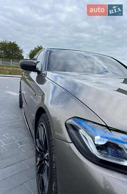 Седан BMW 5 Series 2017 в 