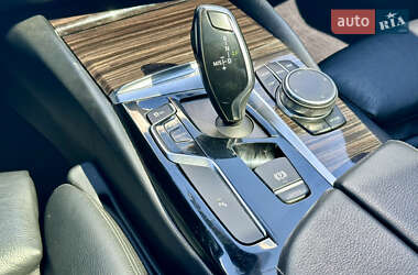 Седан BMW 5 Series 2017 в 