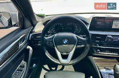 Седан BMW 5 Series 2017 в 