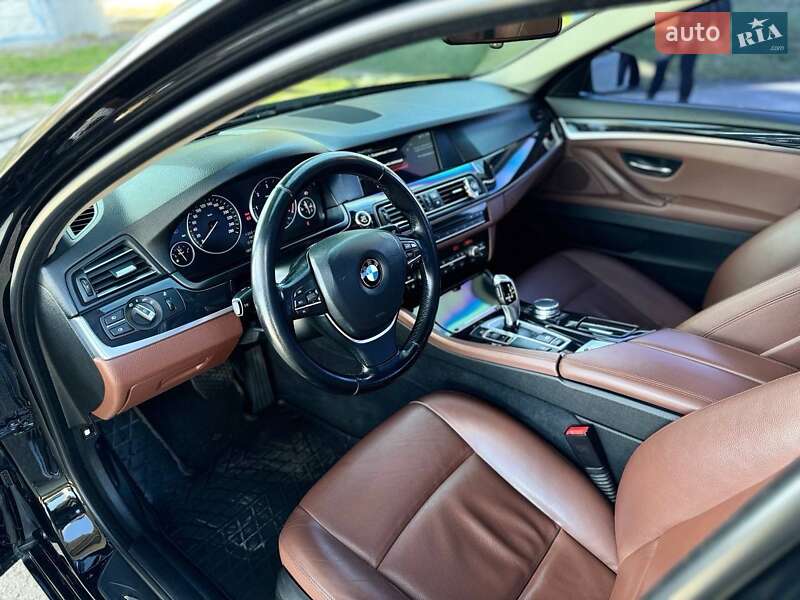 Седан BMW 5 Series 2013 в Кропивницком
