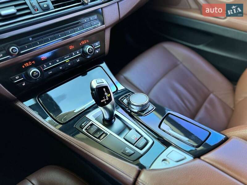 Седан BMW 5 Series 2013 в Кропивницком