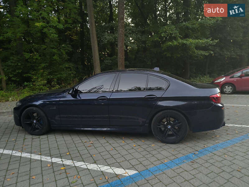 Седан BMW 5 Series 2013 в Львове