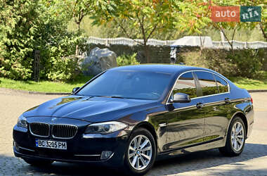 Седан BMW 5 Series 2012 в Міжгір'ї