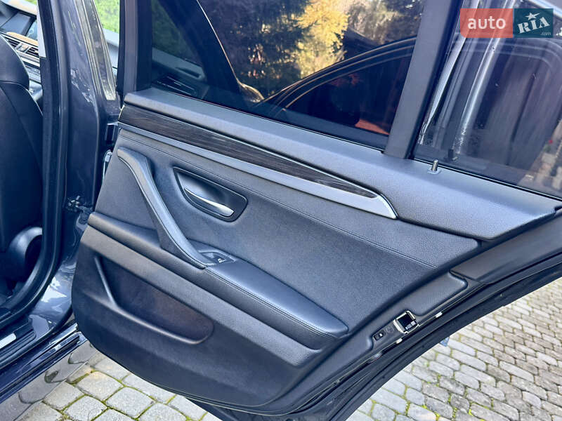 Седан BMW 5 Series 2012 в Міжгір'ї