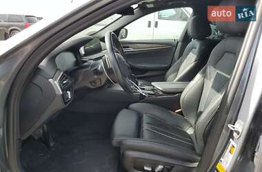 Седан BMW 5 Series 2020 в 