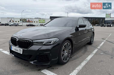 Седан BMW 5 Series 2017 в Киеве