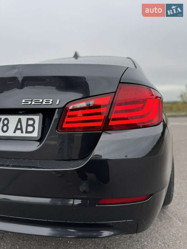Седан BMW 5 Series 2012 в Звягеле фото 14 Седан BMW 5 Series 2012 в Звягеле