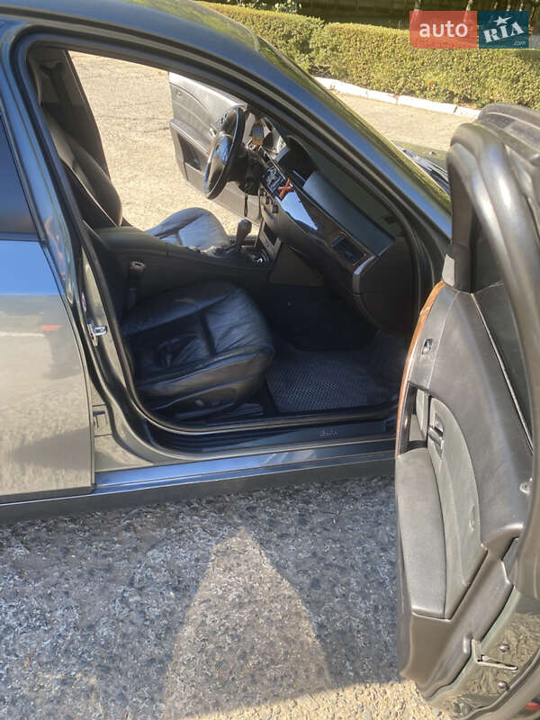 Седан BMW 5 Series 2003 в Теплодаре фото 15 Седан BMW 5 Series 2003 в Теплодаре