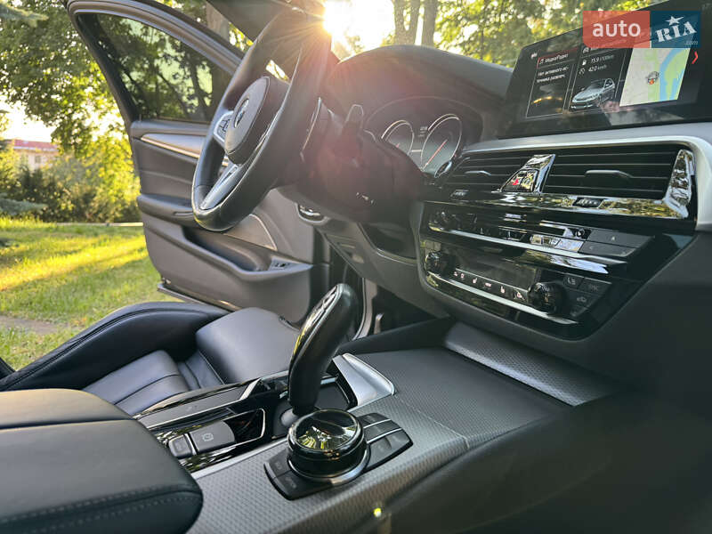 Седан BMW 5 Series 2018 в Киеве фото 30 Седан BMW 5 Series 2018 в Киеве