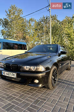 Седан BMW 5 Series 2000 в Дніпрі