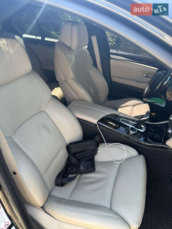 Седан BMW 5 Series 2010 в Баштанке фото 8 Седан BMW 5 Series 2010 в Баштанке