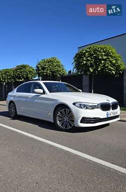 Седан BMW 5 Series 2018 в Киеве
