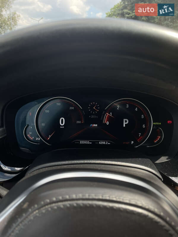 Седан BMW 5 Series 2017 в Івано-Франківську