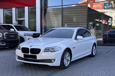 Седан BMW 5 Series 2013 в 