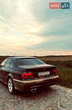 Седан BMW 5 Series 1999 в Виннице