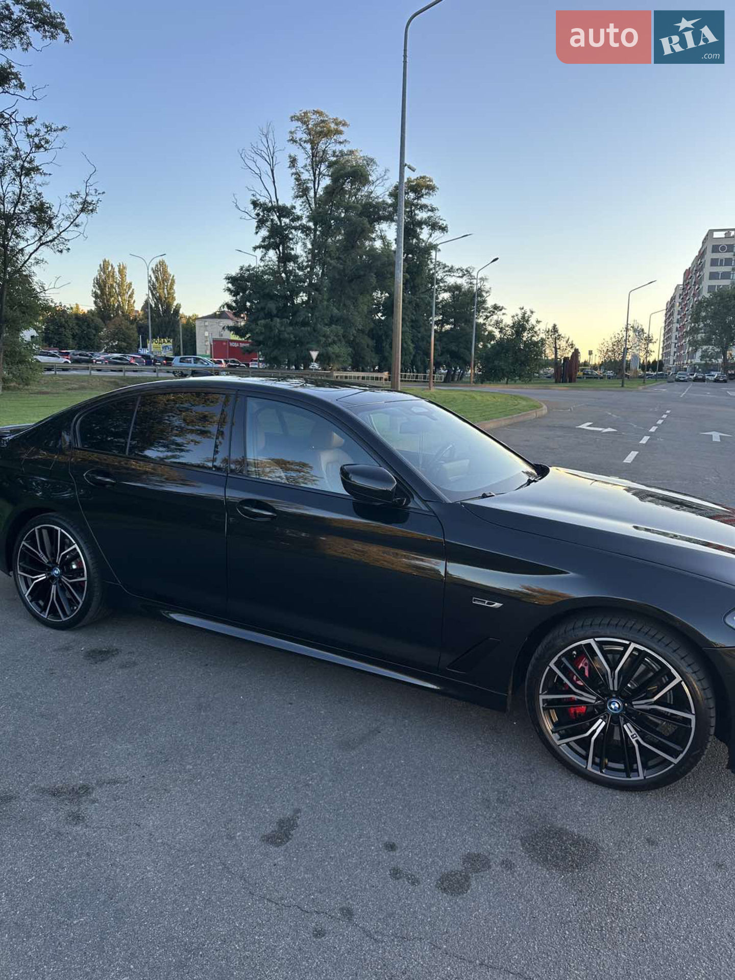 2022 BMW 5er - мініатюра 3