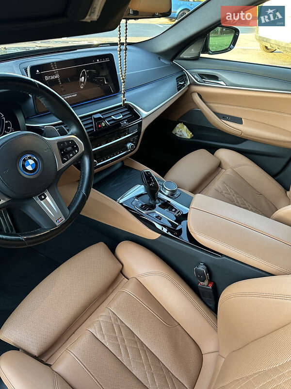 Седан BMW 5 Series 2022 в Києві