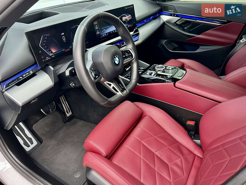 Седан BMW 5 Series 2023 в Одесі