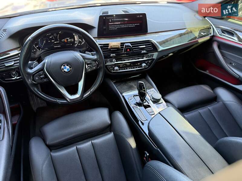 Седан BMW 5 Series 2017 в Днепре