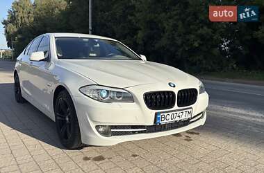 Седан BMW 5 Series 2010 в Львові
